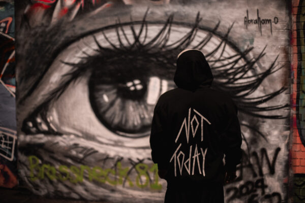 Save me, not today - Image 6